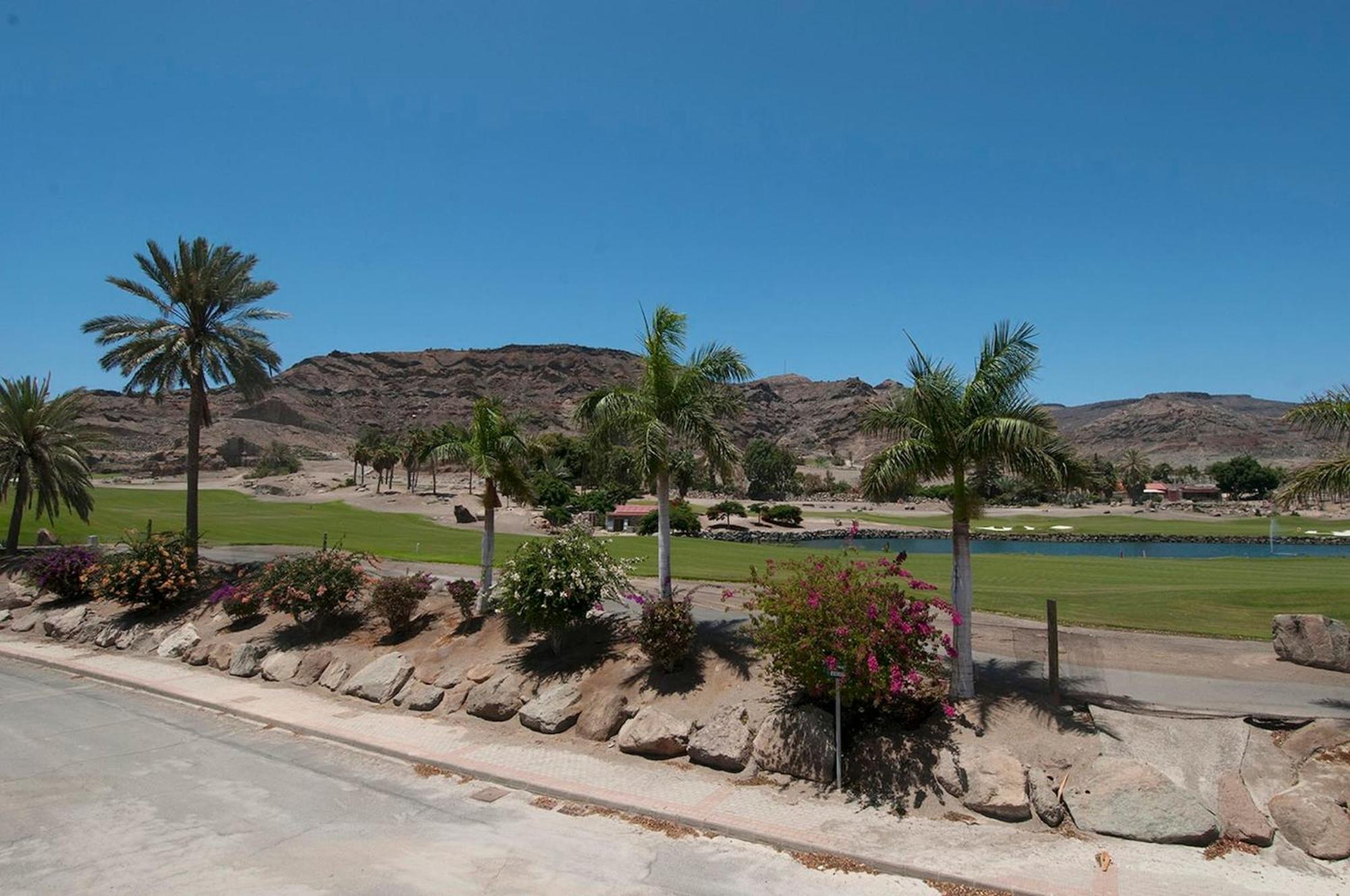 Tauro Villas Deluxe La Playa de Tauro Exterior photo